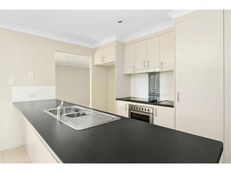 98 McAuley Parade, Pacific Pines QLD 4211