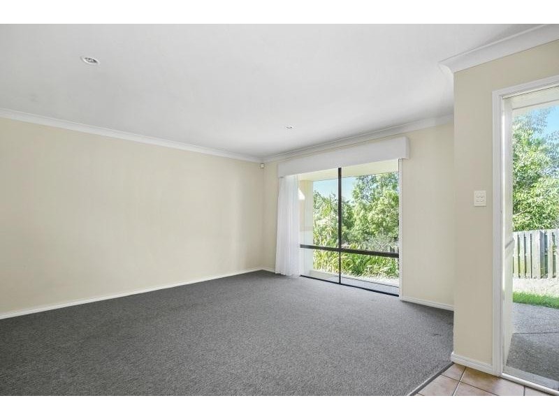 6 Tarrabool Drive, Elanora QLD 4221