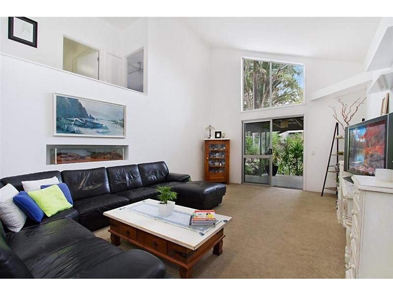 23 Esperance Close, Elanora QLD 4221