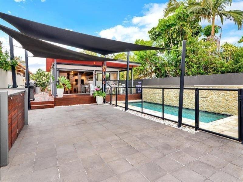 388 Cypress Terrace North, Palm Beach QLD 4221