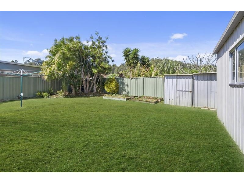 6 Seabrook Street, Elanora QLD 4221