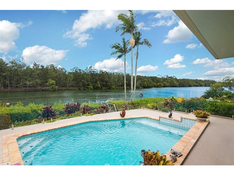 11 Kentia Court, Elanora QLD 4221