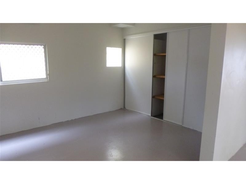 215 Jefferson Lane, Palm Beach QLD 4221