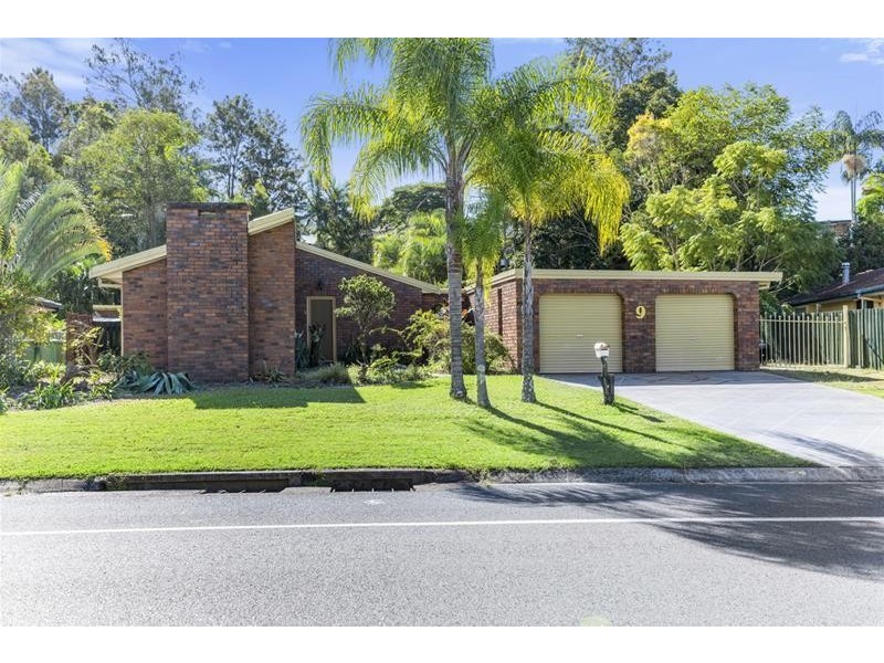 9 Ware Drive, Currumbin Waters QLD 4223