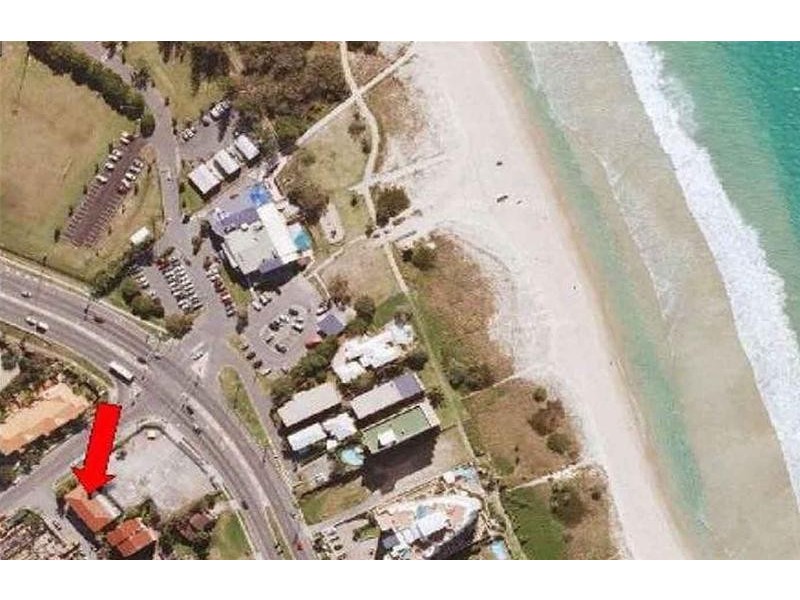 6 Tallebudgera Drive, Palm Beach QLD 4221