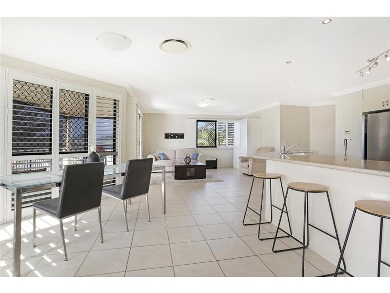175 K P McGrath Drive, Elanora QLD 4221