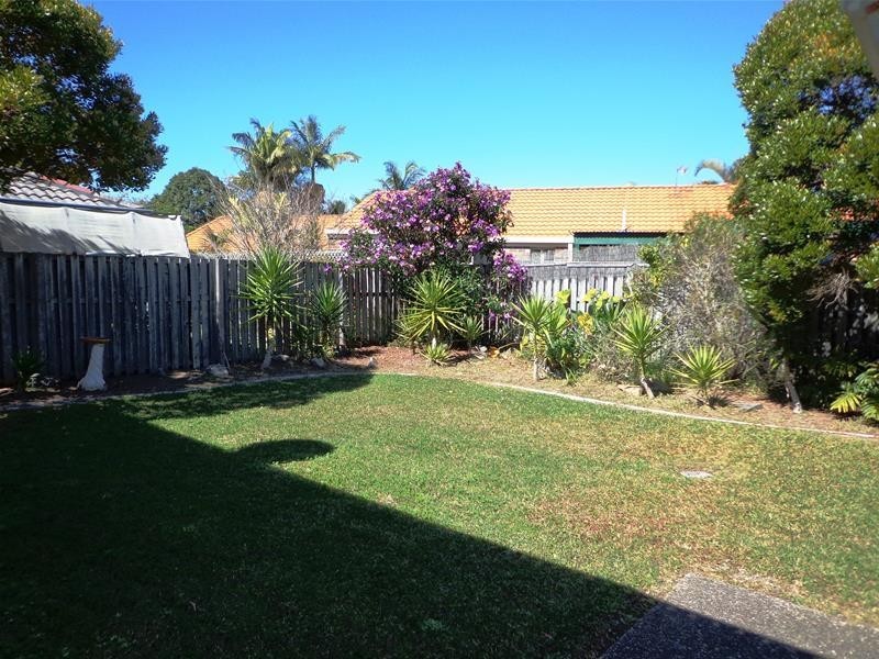 2/28 Yodelay Street, Varsity Lakes QLD 4227