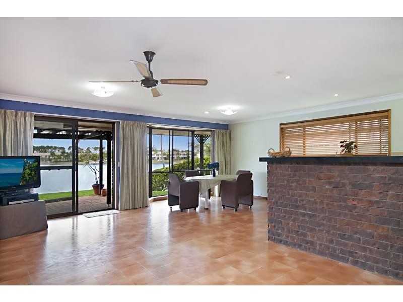 87 Guineas Creek Road, Elanora QLD 4221