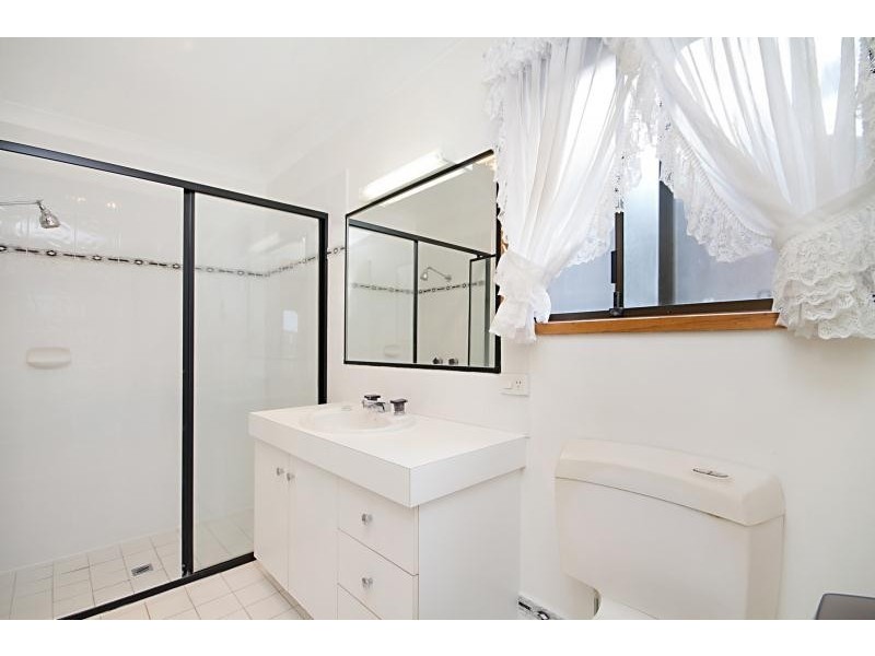 87 Guineas Creek Road, Elanora QLD 4221