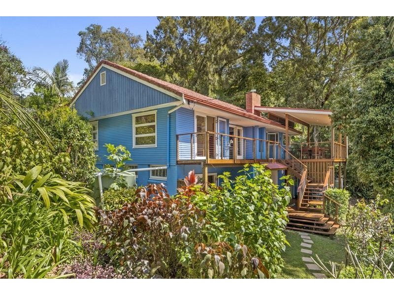 34 Stapylton Street, Coolangatta QLD 4225