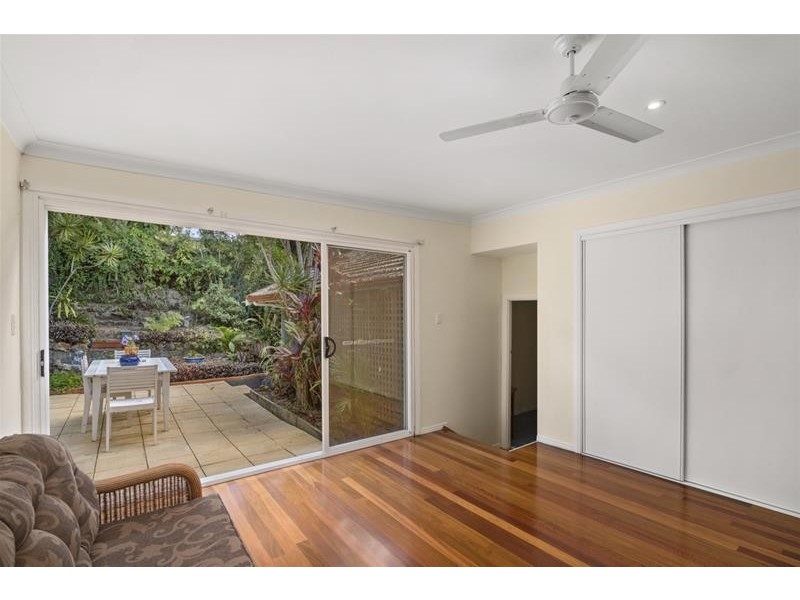 34 Stapylton Street, Coolangatta QLD 4225