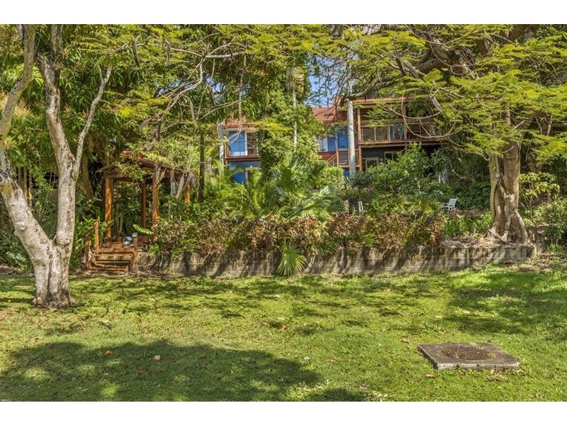 34 Stapylton Street, Coolangatta QLD 4225
