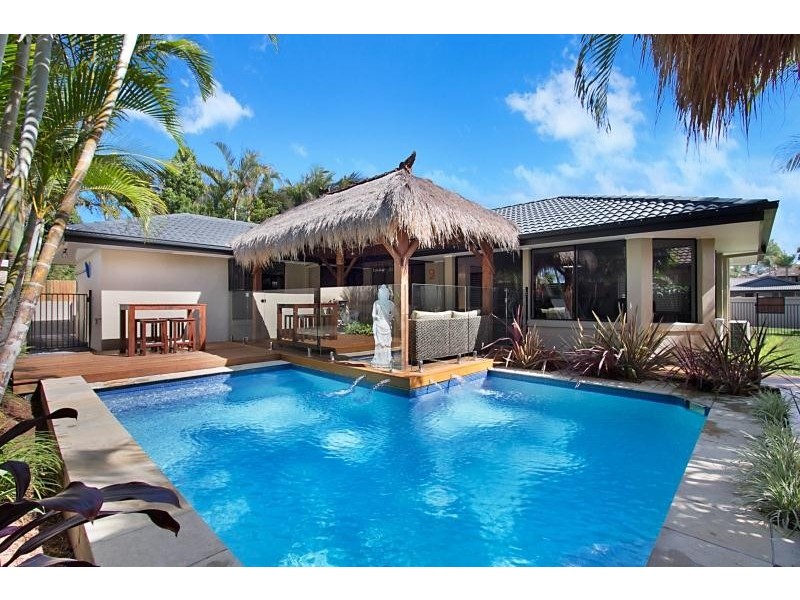 20 Saffron Street, Elanora QLD 4221