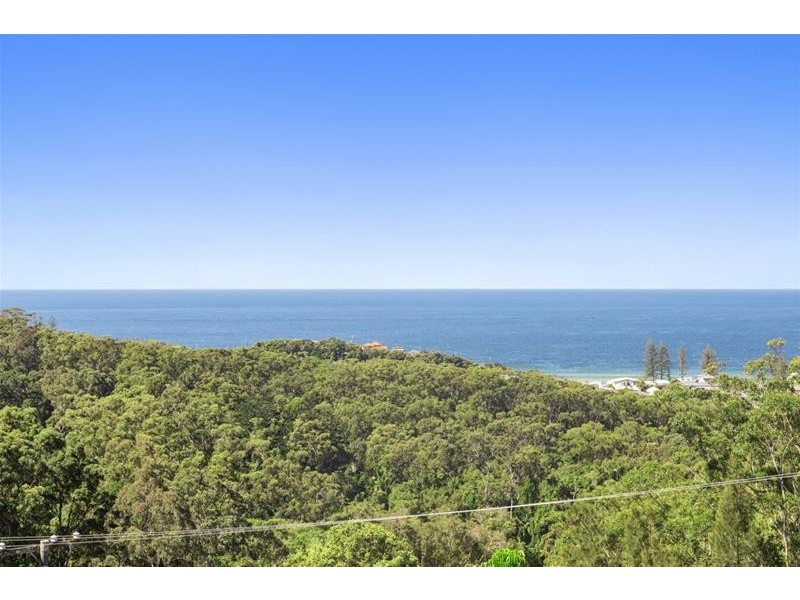 2 Lansell Avenue, Currumbin QLD 4223