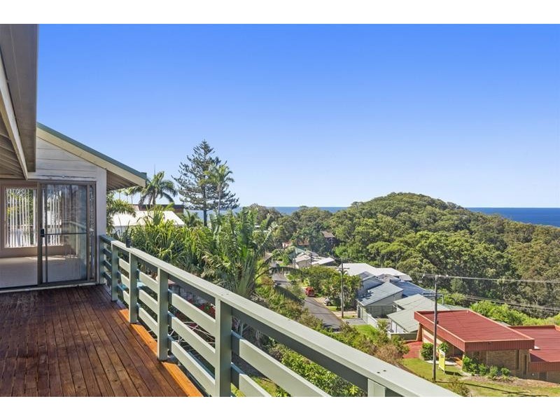 2 Lansell Avenue, Currumbin QLD 4223