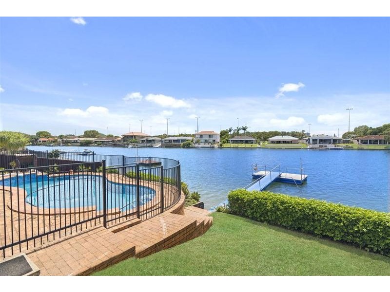 17 Dogwood Drive, Palm Beach QLD 4221