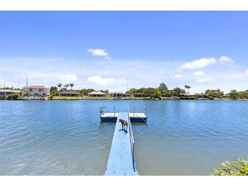 17 Dogwood Drive, Palm Beach QLD 4221