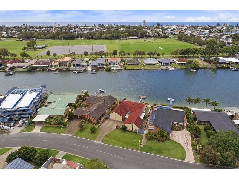 17 Dogwood Drive, Palm Beach QLD 4221