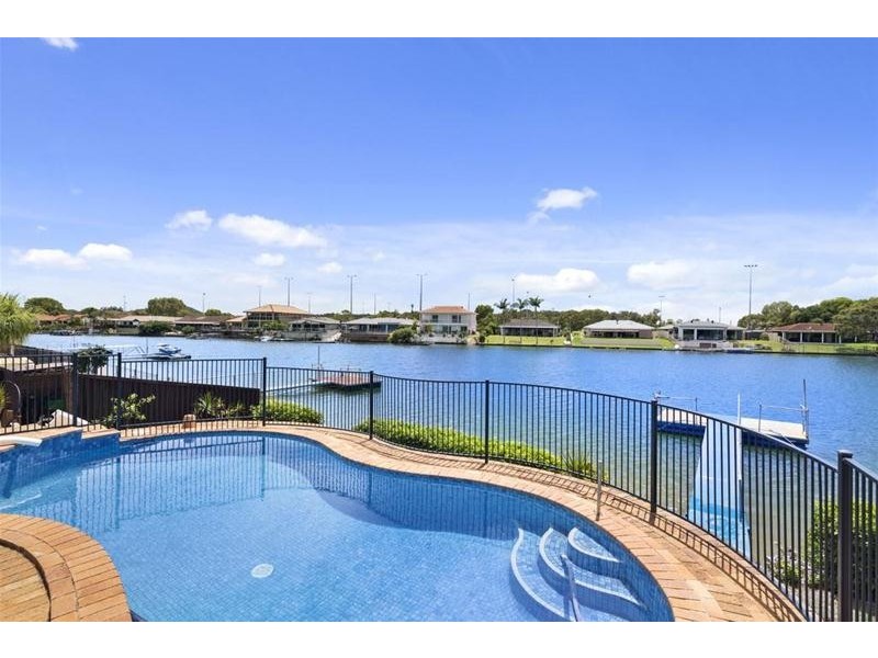 17 Dogwood Drive, Palm Beach QLD 4221