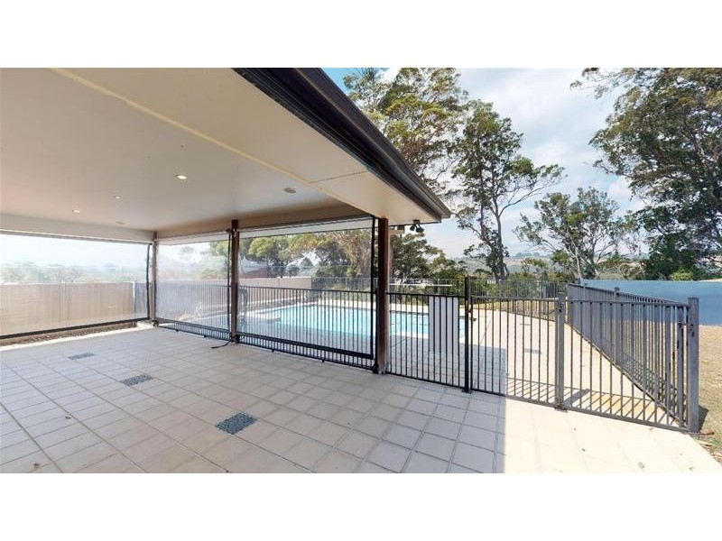 17 Daintree Close, Banora Point NSW 2486