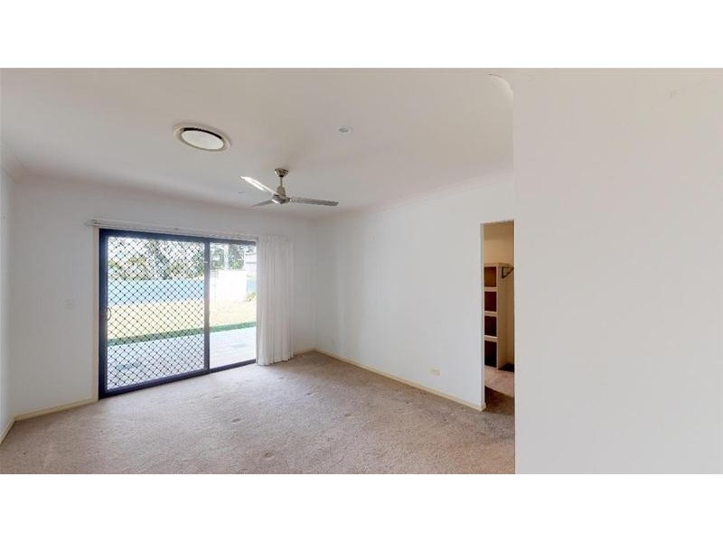 17 Daintree Close, Banora Point NSW 2486