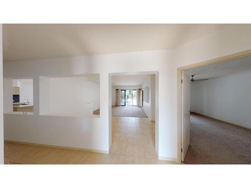 17 Daintree Close, Banora Point NSW 2486