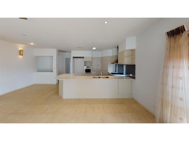 17 Daintree Close, Banora Point NSW 2486