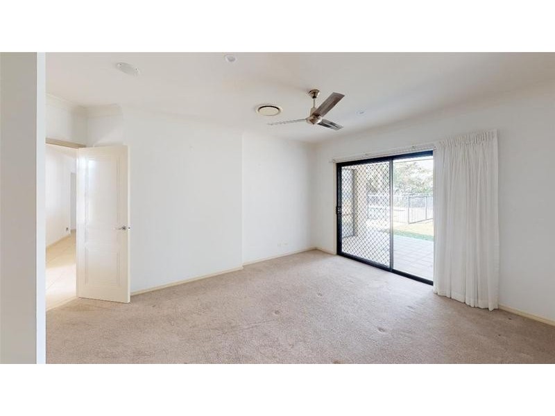 17 Daintree Close, Banora Point NSW 2486