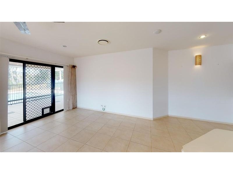 17 Daintree Close, Banora Point NSW 2486