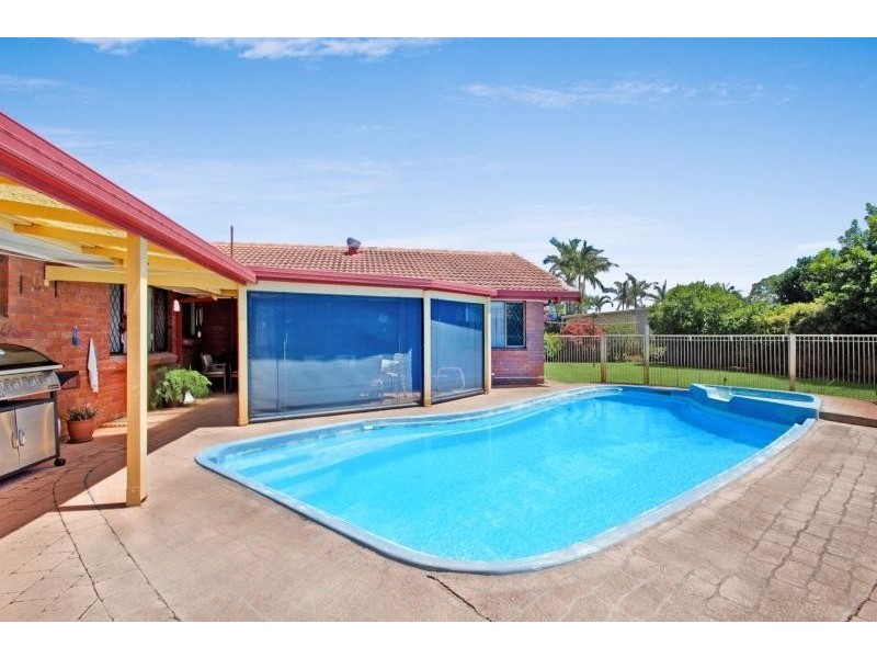 3 Cedar Court, Palm Beach QLD 4221