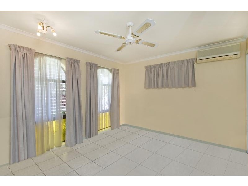 3 Cedar Court, Palm Beach QLD 4221