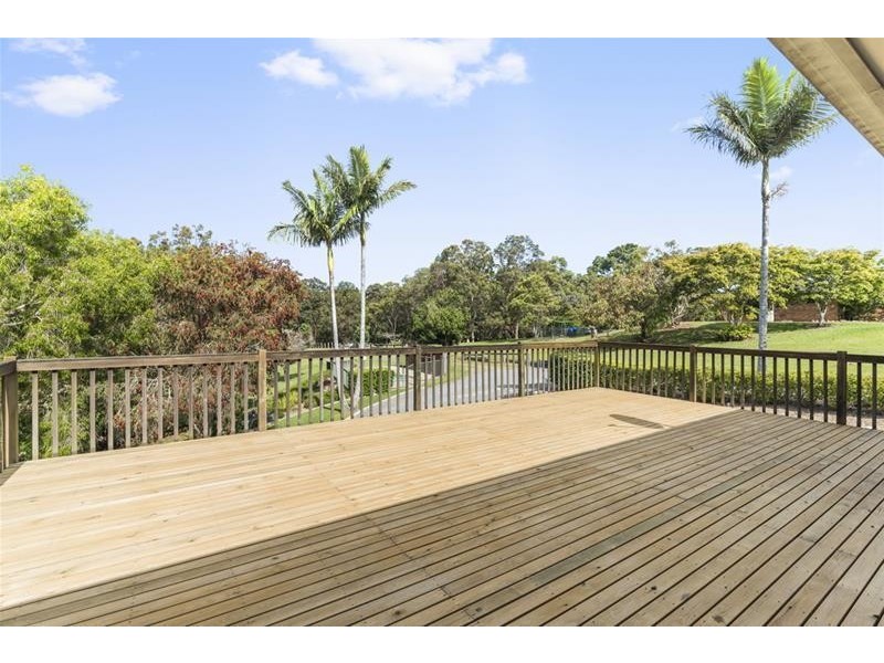 34 Westminster Boulevard, Elanora QLD 4221