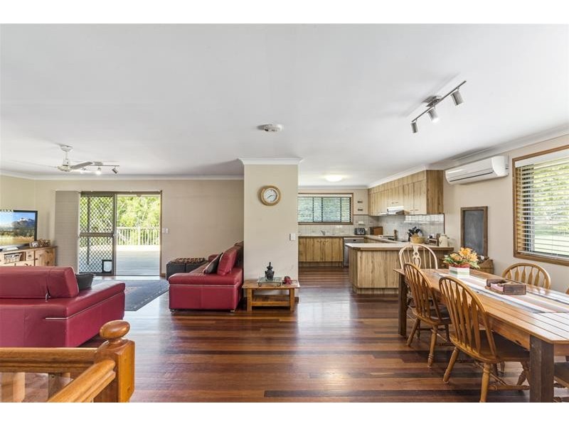 34 Westminster Boulevard, Elanora QLD 4221