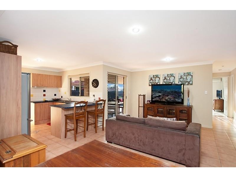 81 Casuarina Drive, Elanora QLD 4221