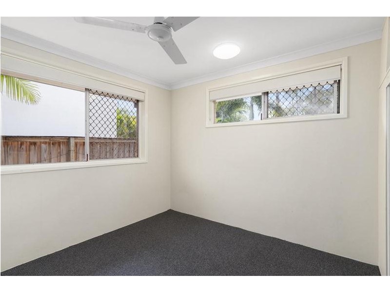 2/23 Twenty Fifth Avenue, Palm Beach QLD 4221