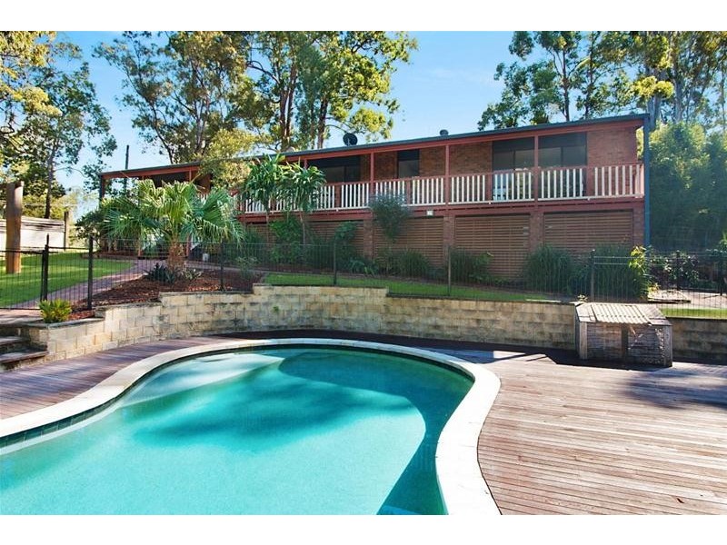 27 Coorabin Court, Tallebudgera QLD 4228