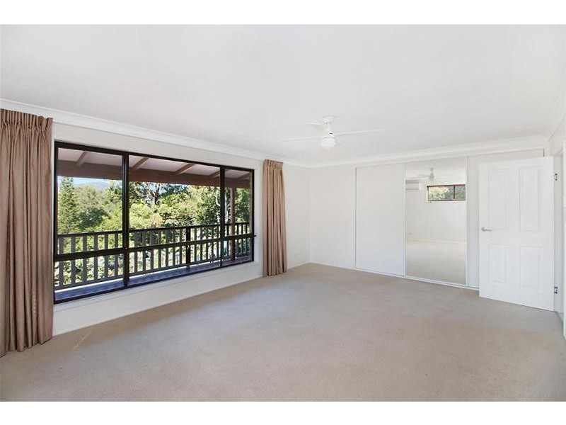 27 Coorabin Court, Tallebudgera QLD 4228