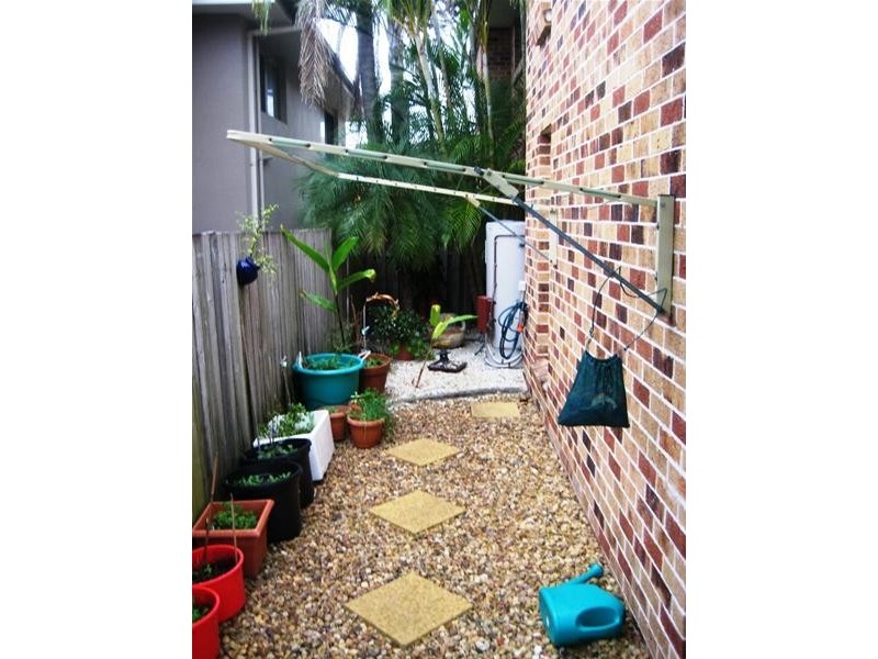 2/132 Cypress Terrace, Palm Beach QLD 4221