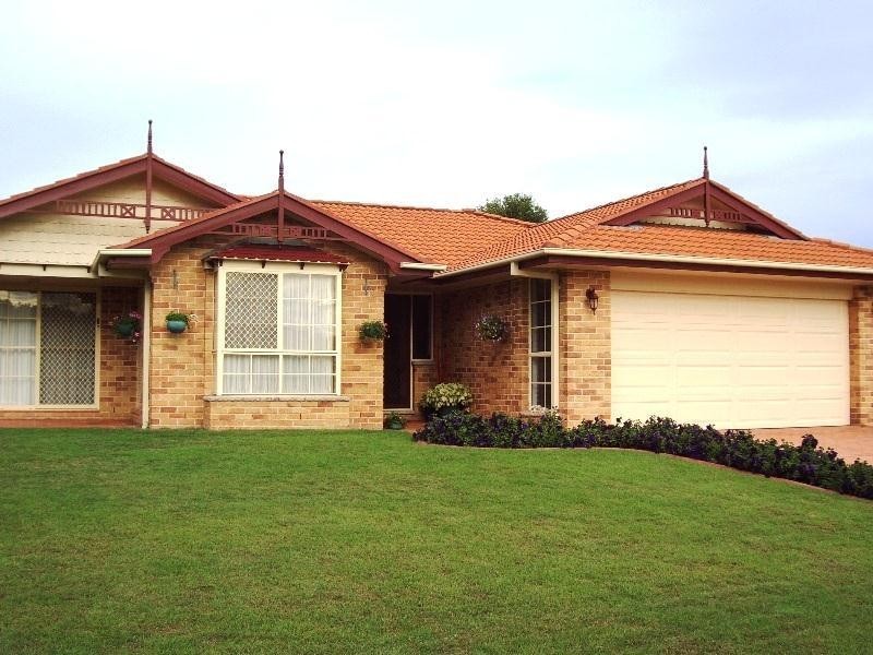 137 Bienvenue Drive, Currumbin Waters QLD 4223