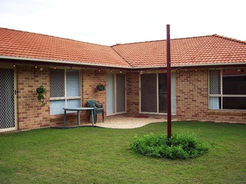 137 Bienvenue Drive, Currumbin Waters QLD 4223