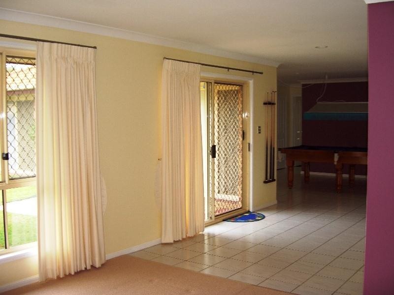 137 Bienvenue Drive, Currumbin Waters QLD 4223