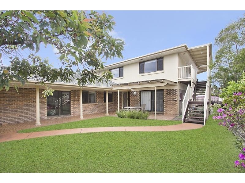 24 Sequoia Close, Elanora QLD 4221