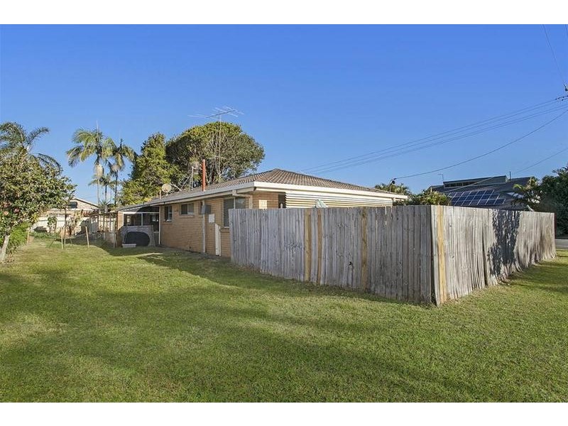 201 Tahiti Avenue, Palm Beach QLD 4221