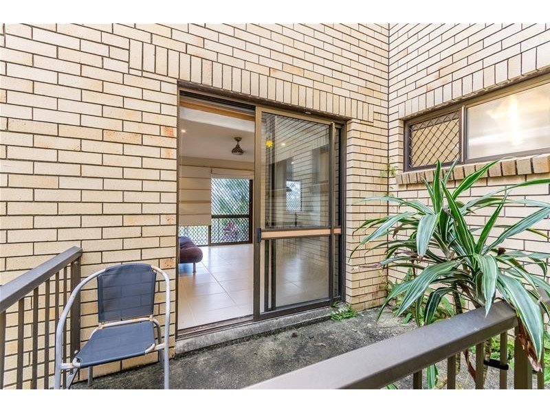 1/14 Brooke Avenue, Palm Beach QLD 4221