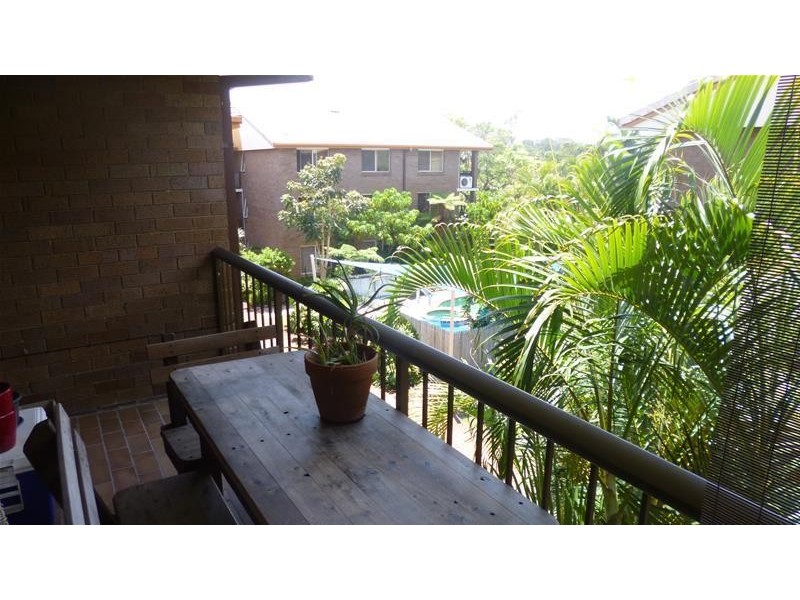 17/62-66 Sarawak Avenue, Palm Beach QLD 4221