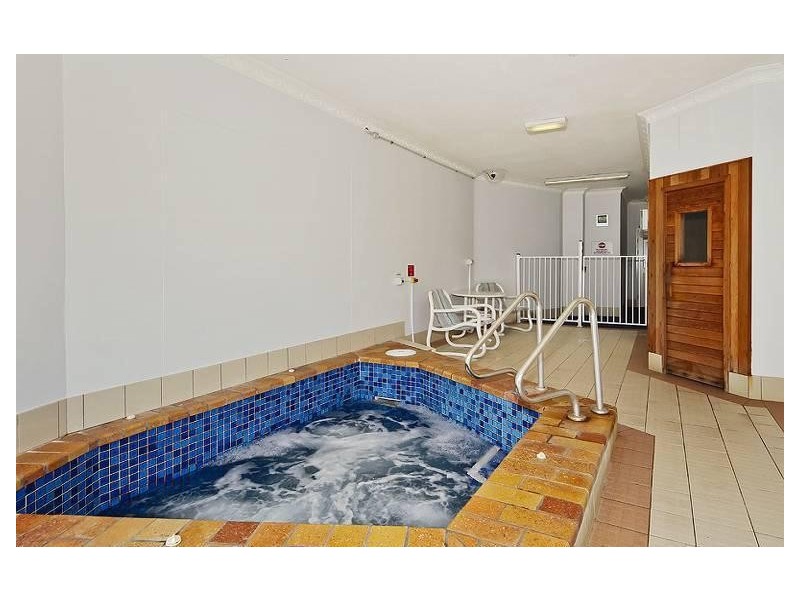 1A/2 Nineteenth Avenue, Palm Beach QLD 4221