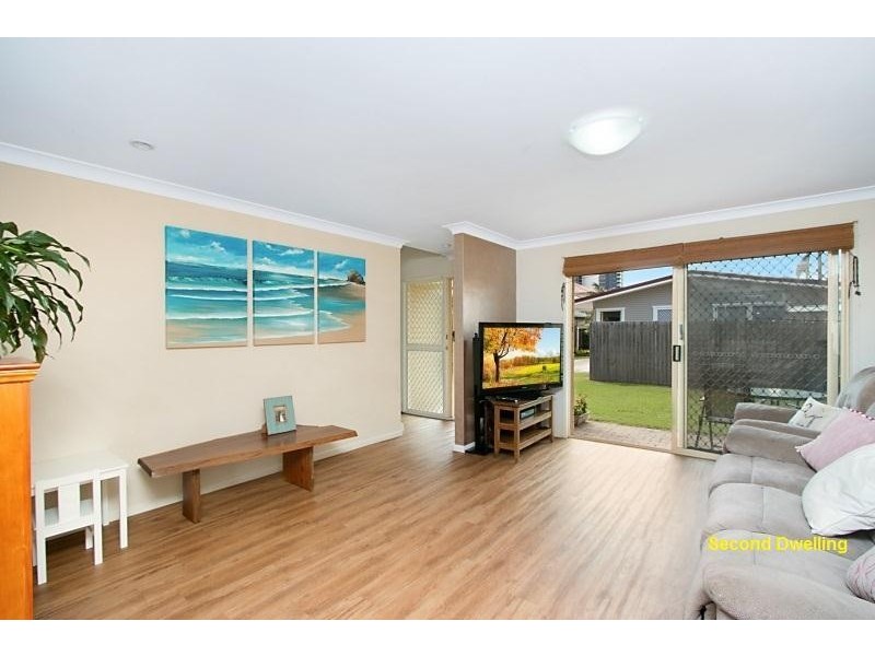 20 Molucca Avenue, Palm Beach QLD 4221