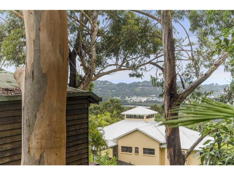 120 Simpsons Road, Currumbin Waters QLD 4223