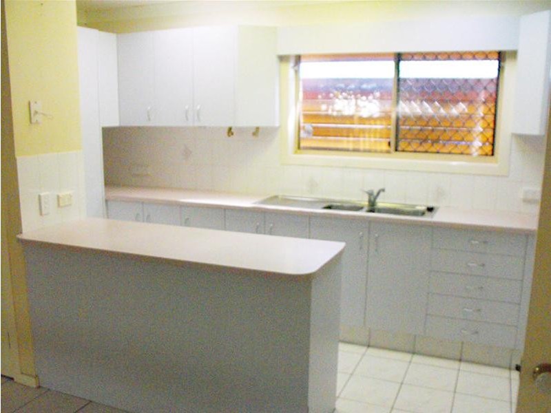 34 Sixth Avenue, Palm Beach QLD 4221