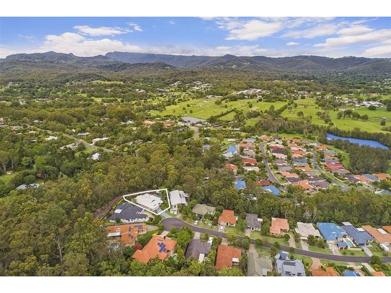 47 Hibertia Avenue, Elanora QLD 4221